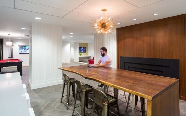 Cook City Suites - 1616 Walnut Street