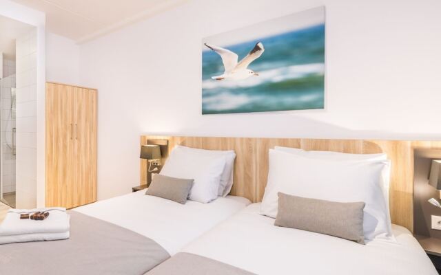 Luxurious Apartment With Dishwasher, 1 km. From the Beach