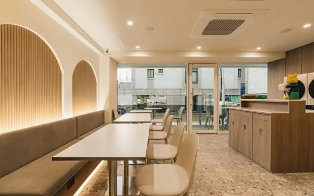 Chuncheon Hound Hotel Namchuncheon Station