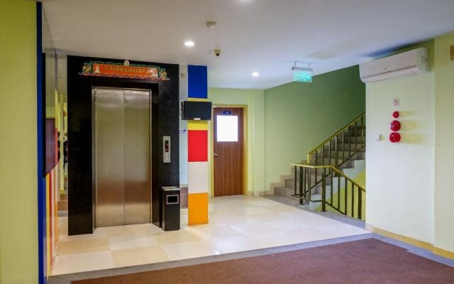 Paramita Hotel by RedDoorz