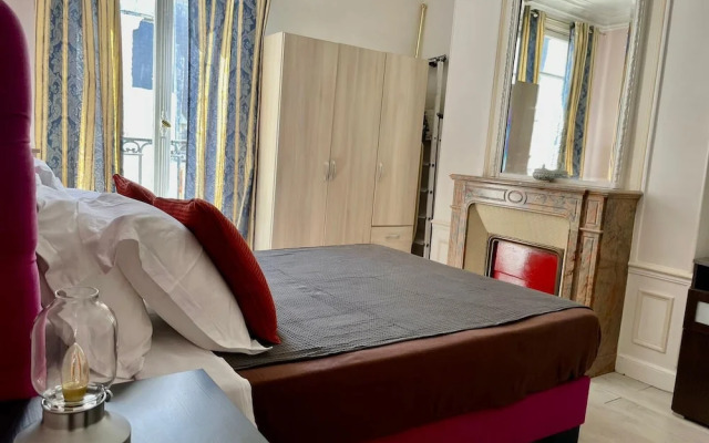 Haussmann Opera Penthouse130M2 Exclusive full 4floors Stone Balcony