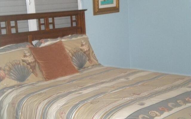 Isabela Beach Court 744