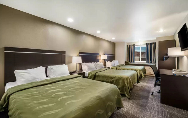 Quality Inn & Suites near NAS Fallon