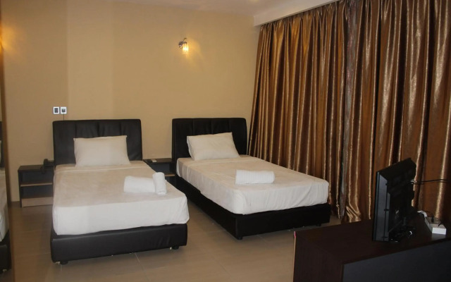 T Hotel Jalan Tar