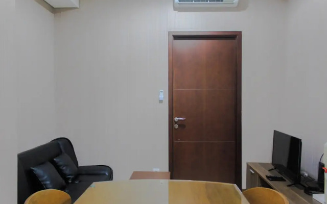 Strategic and Comfy 2BR Apartment Springwood Residence