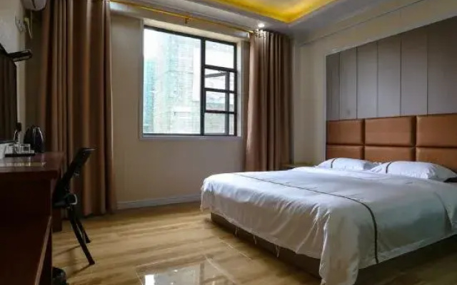 Fangchenggang Golden Harbor Holiday Hotel