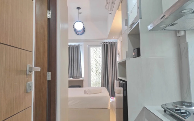 Comfortable and Tidy Studio Vida View Apartment