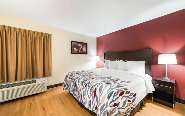 Red Roof Inn & Suites Monee