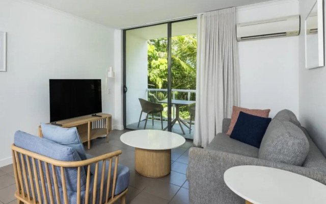 Oaks Cairns Hotel