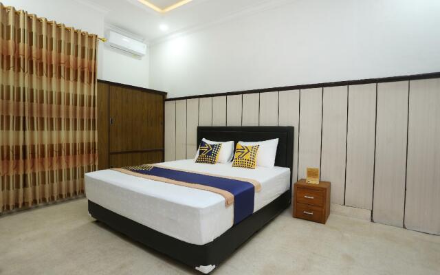 OYO 2268 Tim-tim Homestay SyariahNearUniversitas Gadjah Mada