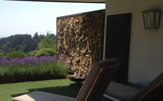 Apartment Deluxe Suite