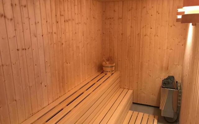 LG Thai Derm Spa & Guesthouse