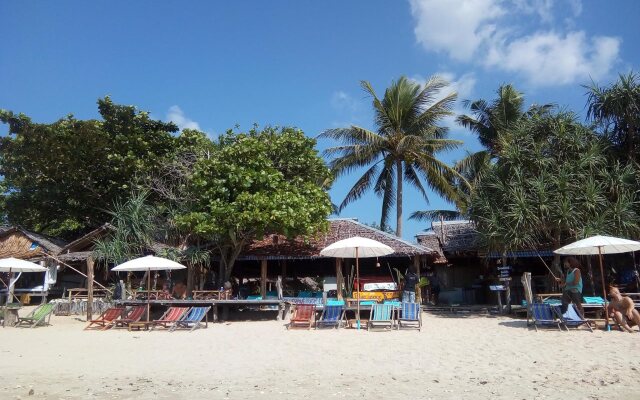 Ko Lanta Relax Beach Bungalows