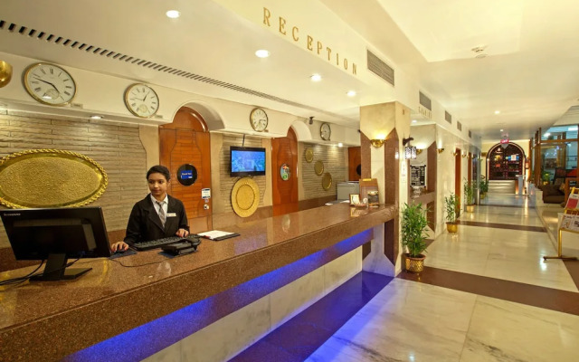 Hotel Rajmahal