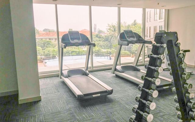 1Br Apartment With Cozy Design At Royal Olive Residence