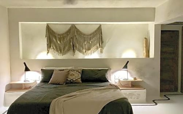 Boca de Iguanas Beach Hotel