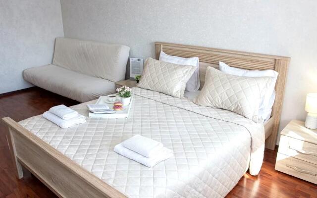 Апартаменты Четыре Сезона мкрн. Мирный 5/1