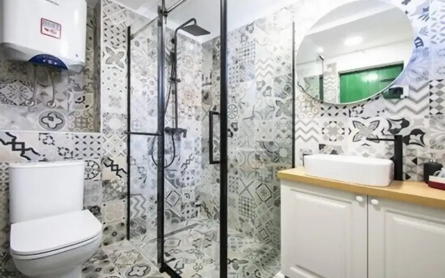 Charming 3-bed House in Tribunj