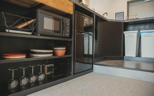 illi Sun Shimokitazawa