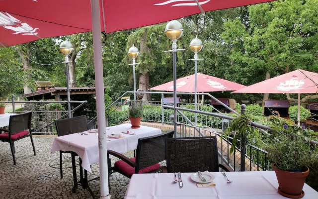 Schlösschen Sundische Wiese