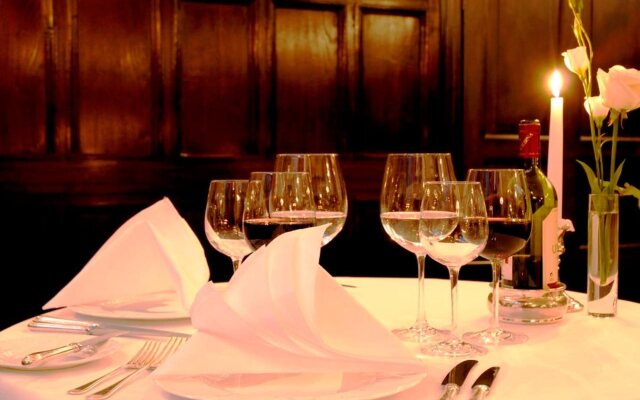 Lewtrenchard Manor Hotel