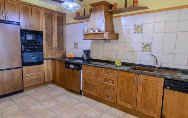 Finca del Rio Antequera - La Higuera by Ruralidays