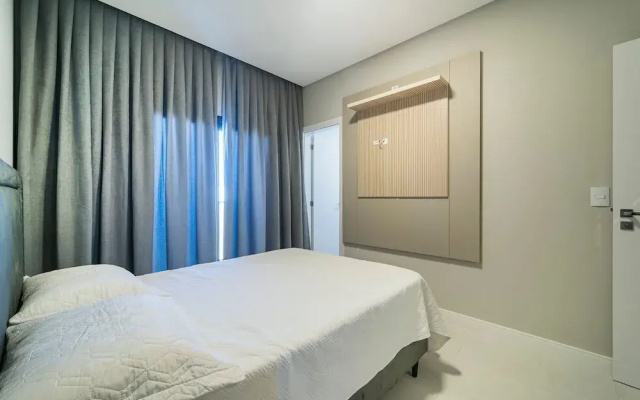 864A Apartamento 2 Suítes Bombinhas SC