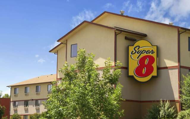 Super 8 by Wyndham Kennewick