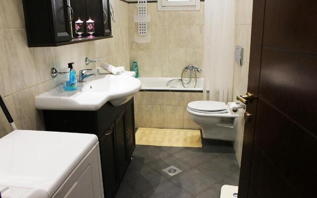 My Home - Meteora Central Apt - 2 BD