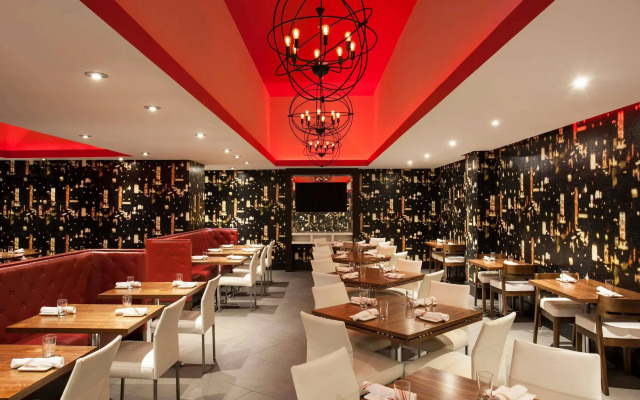 Four Points By Sheraton New York Downtown