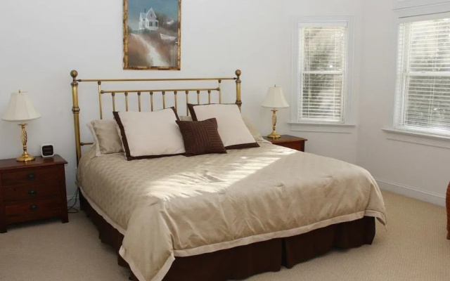 Patterson - 5 Br Home