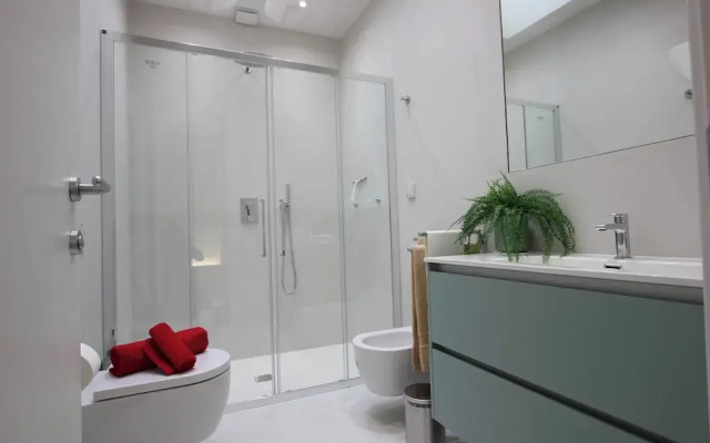 Marsili Suite
