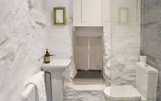 Itchingstone Cottage