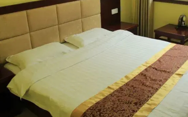 Tanchang Junyue Business Hotel