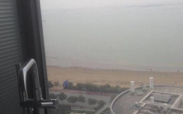 North Bay No. 1 Hotel Apartment