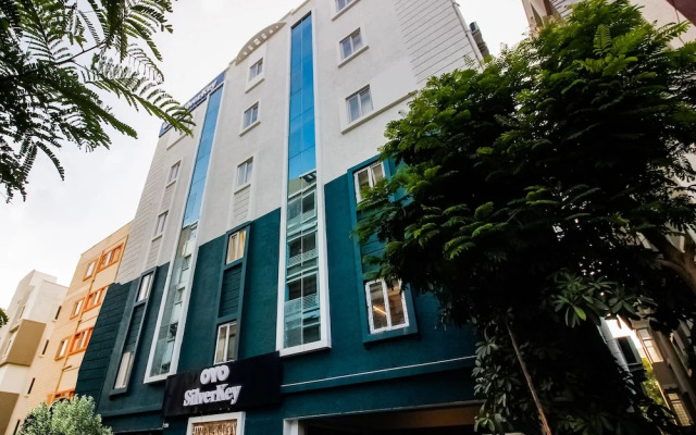 Silverkey Execut. stays 28060,Gachibowli,JV colony
