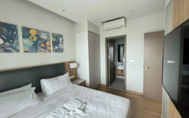 LuSSO Suites - D1mension & Zenity Tower