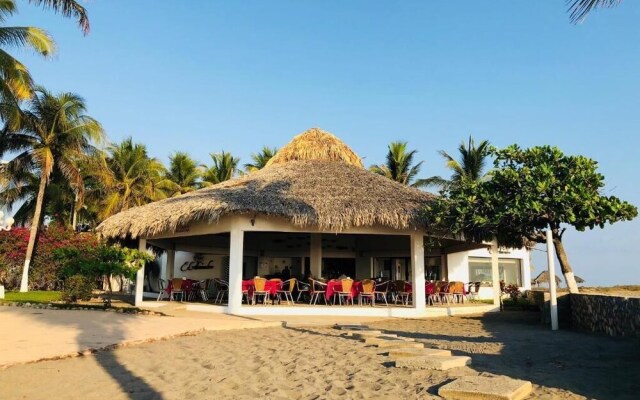 Hotel Arista Bugambilias