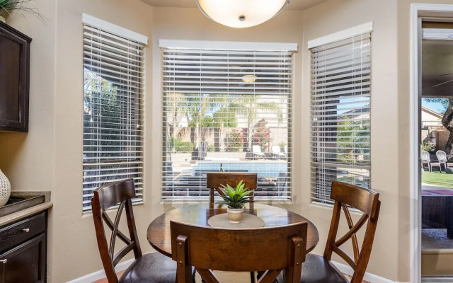 Casa Solara 4 Bedroom Home by RedAwning