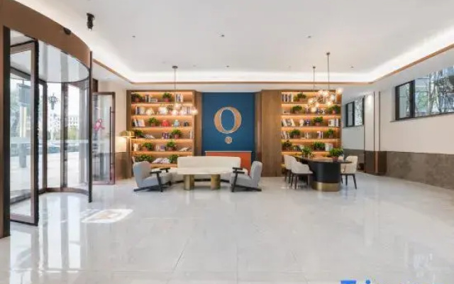 LANOU Hotel (Baiyin Municipal Government Chengxin Avenue)