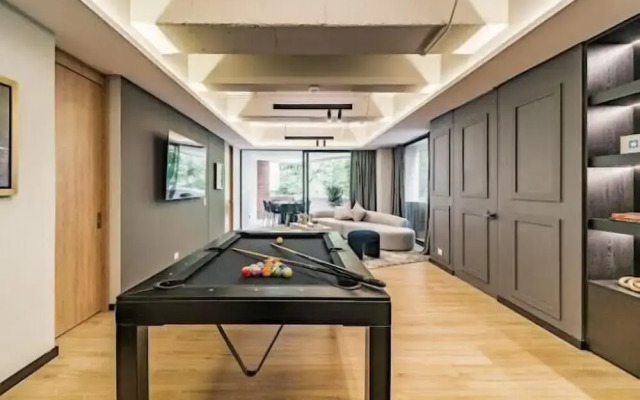 Forever W&L Building