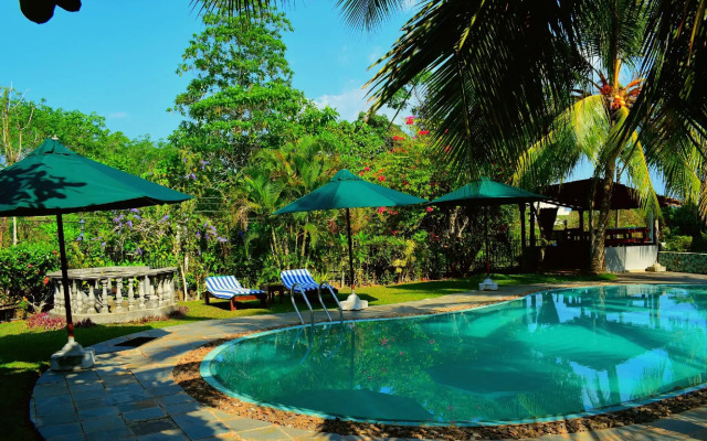 Asian Jewel Boutique Hotel