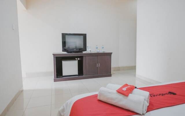 RedDoorz Premium @ Jalan Pal 10 Jambi