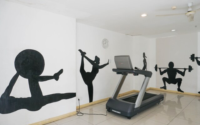 Spacious 2BR Green Bay Pluit Apartment