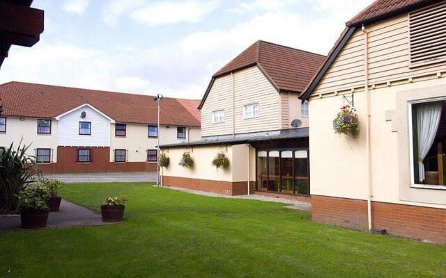 Premier Inn Liverpool North