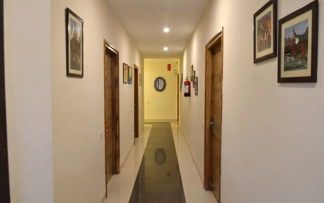 Oyo 5389 Hotel Polo Club