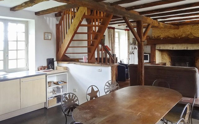 House With 4 Bedrooms in Saint-amand-de-coly, With Wonderful Mountain