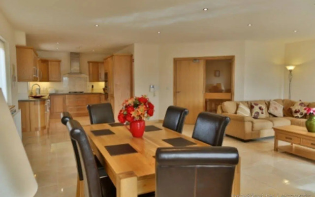 Westville Watersedge Apartment