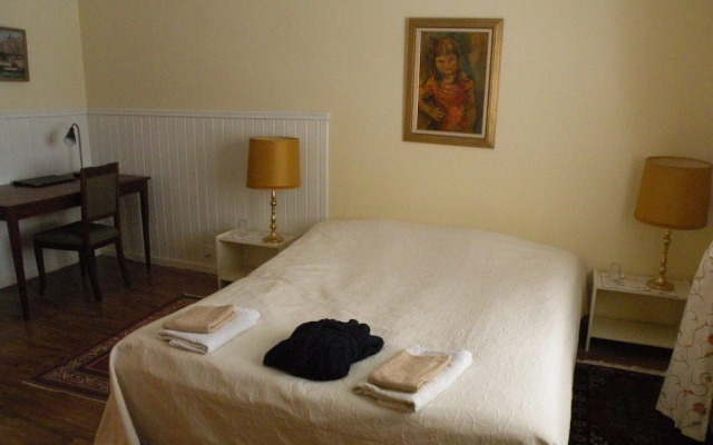 Brosäter Bed & Breakfast