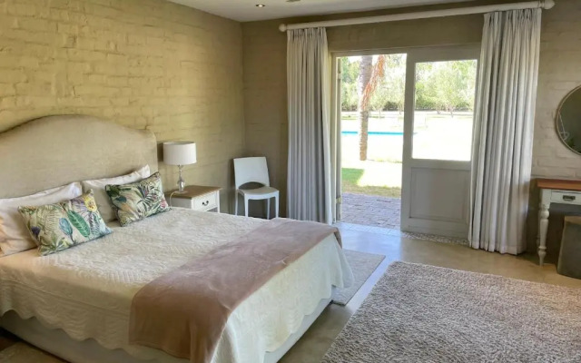 Hartland Garden Suite